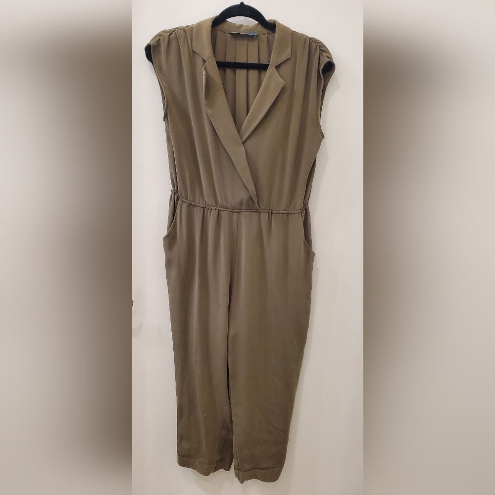 Alice + Olivia Silk Capri Jumpsuit